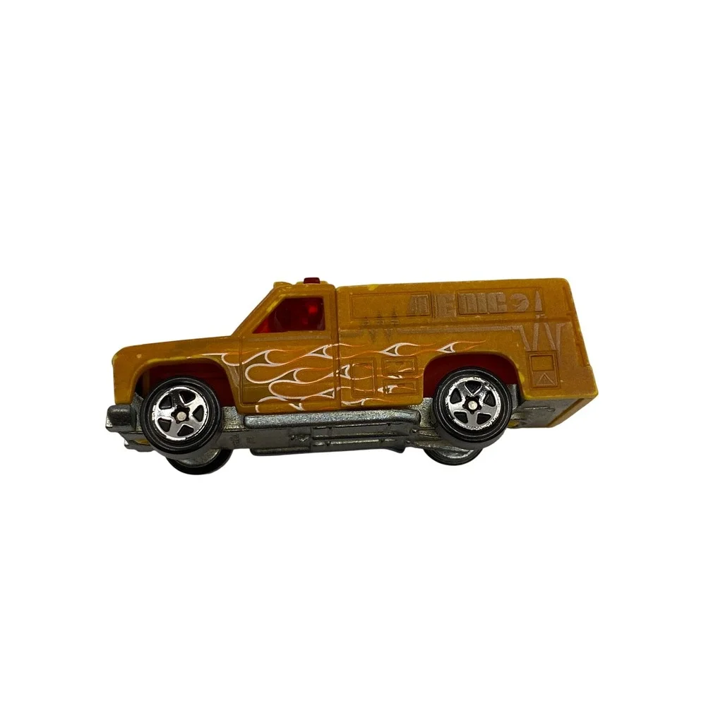 VTG 1974 Hot Wheels Medic Ambulance‎ Truck Gold with Flame Graphics Diecast Car